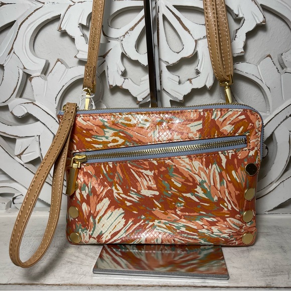 Hammitt Bags Hammitt Nash Small Convertible Crossbody Wristlet
